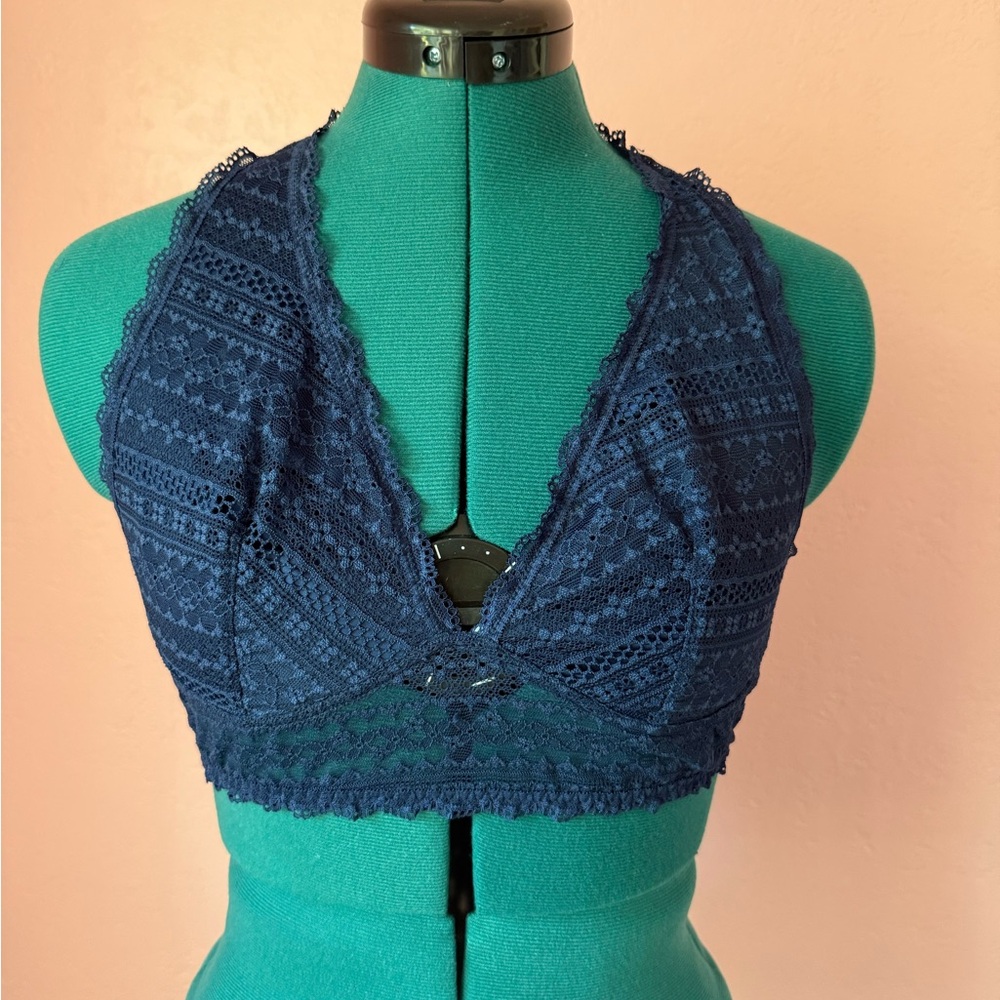 Victoria's Secret Navy Lace Bralette Size Large
